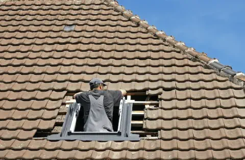 Pose de velux à Villematier